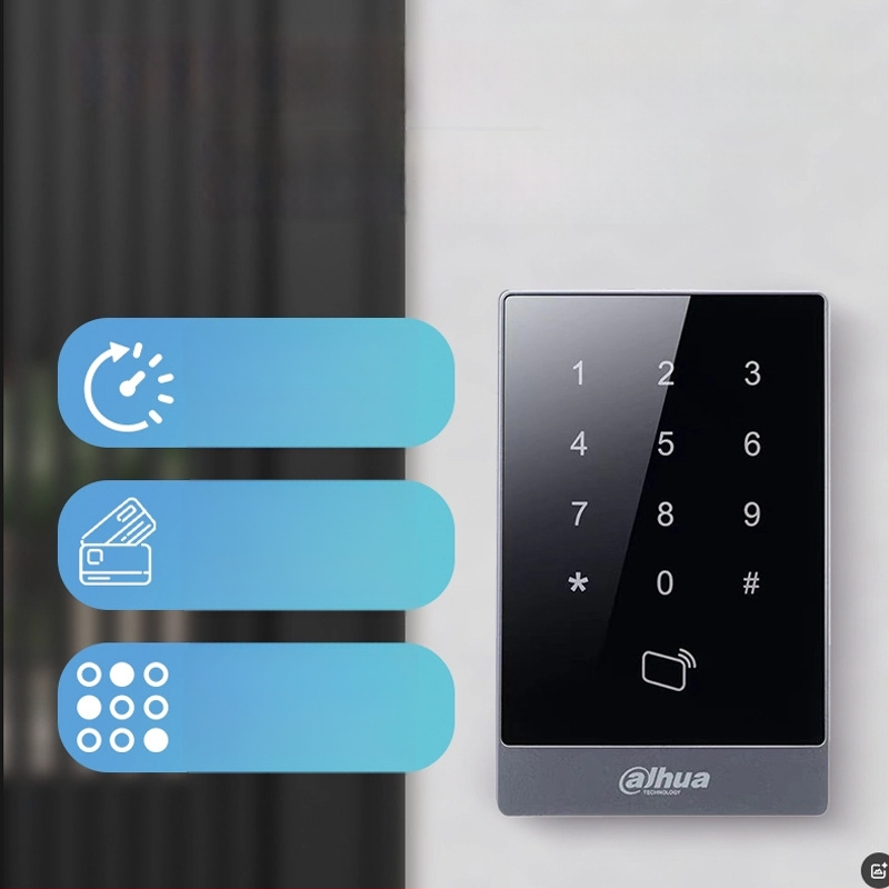 Pristupni čitač kartica s otiskom prsta i lozinkom – vodootporan IC čitač kartica, domet 0,5 m, vrijeme čitanja 0,001 s, kapacitet 30 000, frekvencija 13,65 MHz