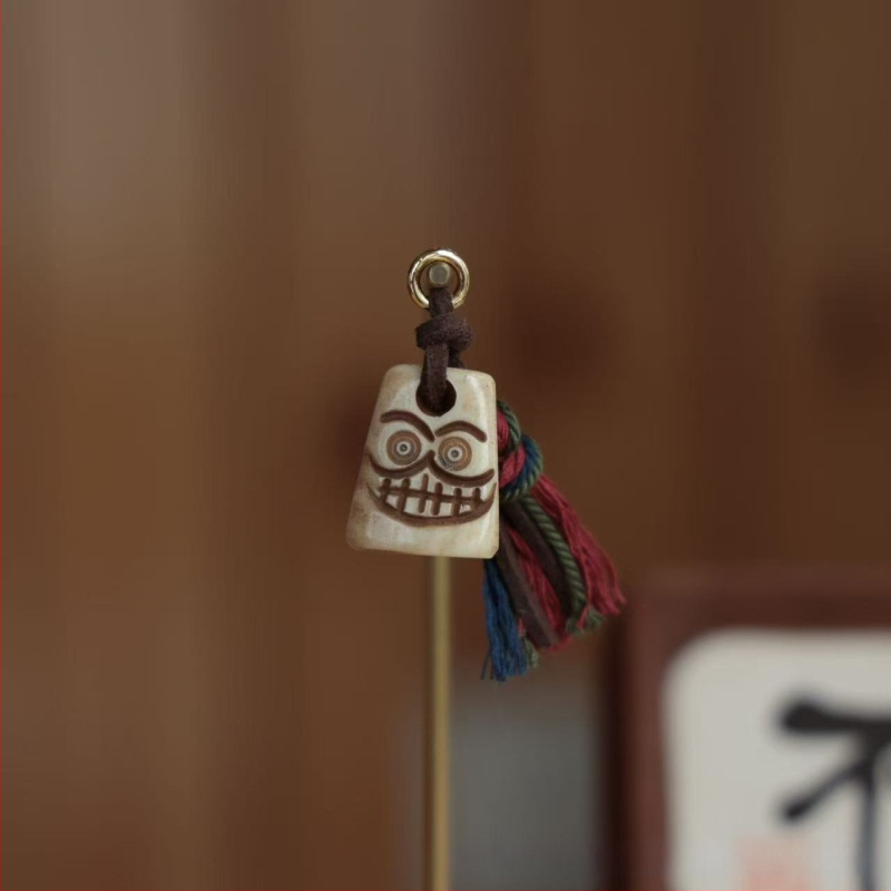 Pakabukai iš išbarstytų karoliukų, iš kamelių kaulo, rankų poliruoti, šiuolaikinis stilius, įvairovė raštų DIY papuošalams