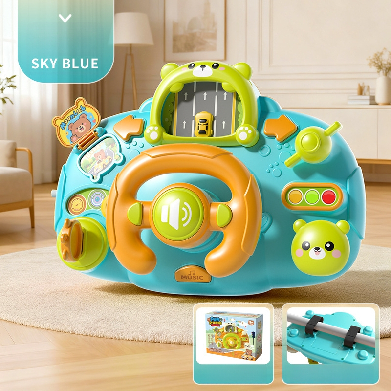 Игрален волан за количка – светлинни ефекти, музика/глас и игри за родител-дете; пластмасов материал; захранване с сухи батерии; подходящ за деца 0–3 години