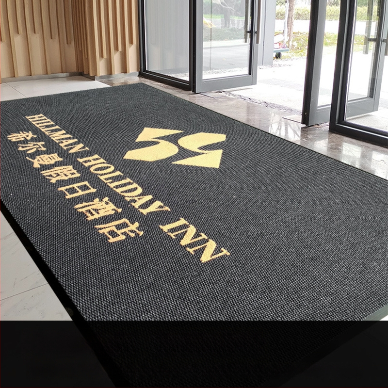 Covor de intrare pentru hoteluri și spații comerciale — rezistent la uzură și murdărie, antiderapant, lavabil, țesut din fibră de polipropilenă, opțiuni personalizate