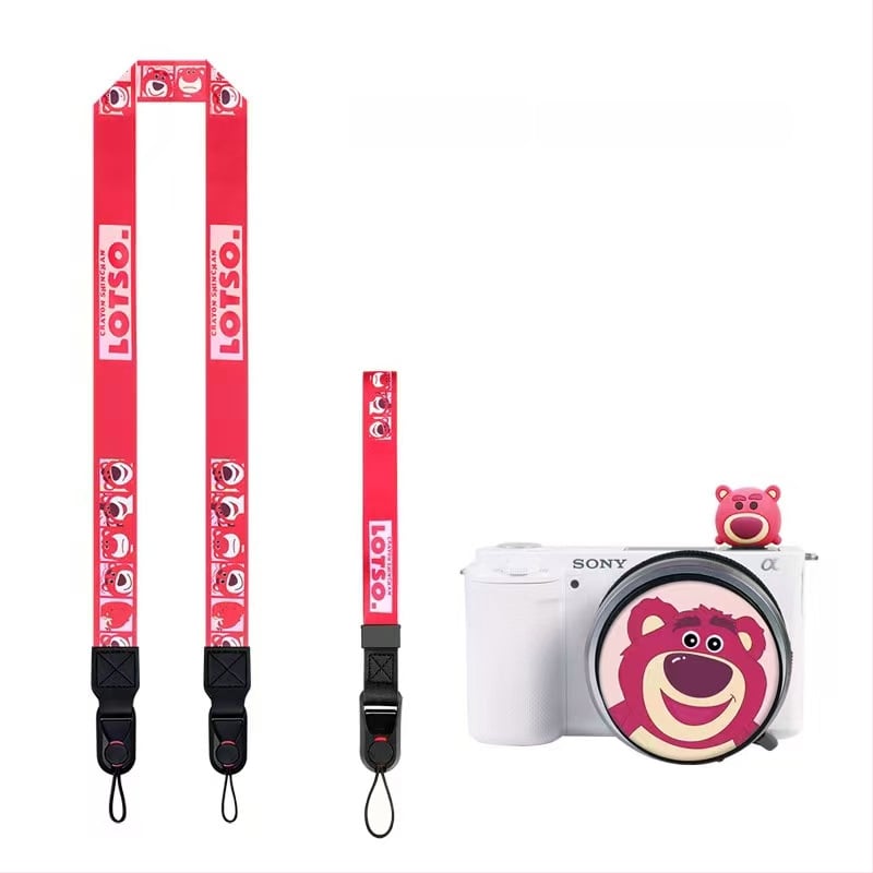 Kameras piederumu komplekts: rokas siksna, plecu siksna, objektīva vāciņš, karstā kurpju vāciņš (Modelis: Wrist strap, Shoulder strap, Lens cap, Hot shoe cap; Tirdzniecība uzsākta: 2025; Piegādes kategorija: Spot goods)