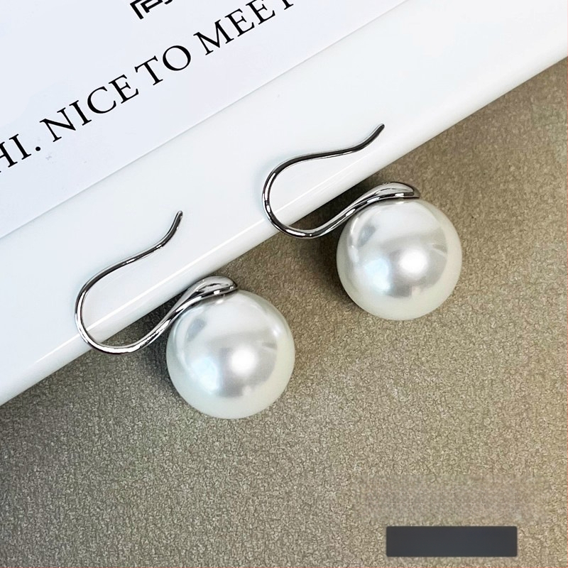 Kesthelmestest kõrvarõngad, geomeetriline kuju, sügisel 2025, magus ja jahe stiil, naistele