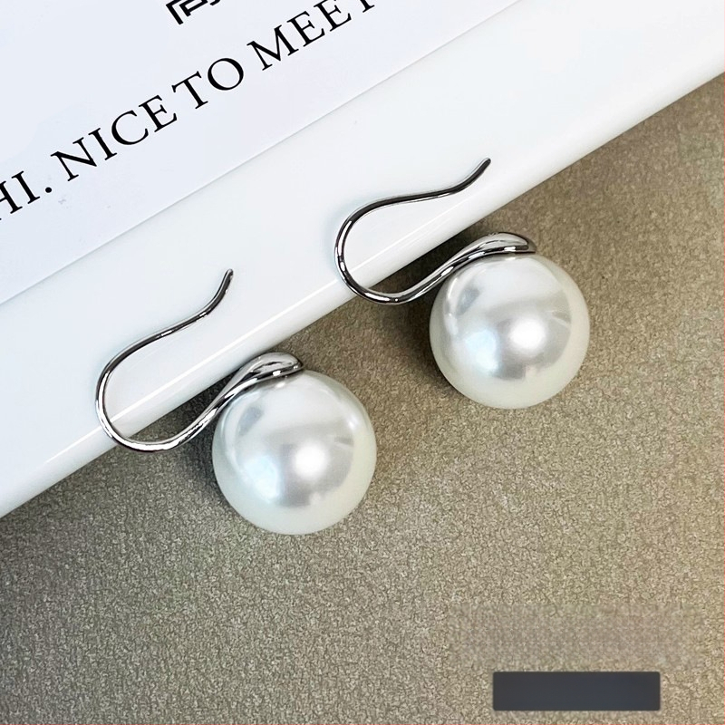 Kesthelmestest kõrvarõngad, geomeetriline kuju, sügisel 2025, magus ja jahe stiil, naistele