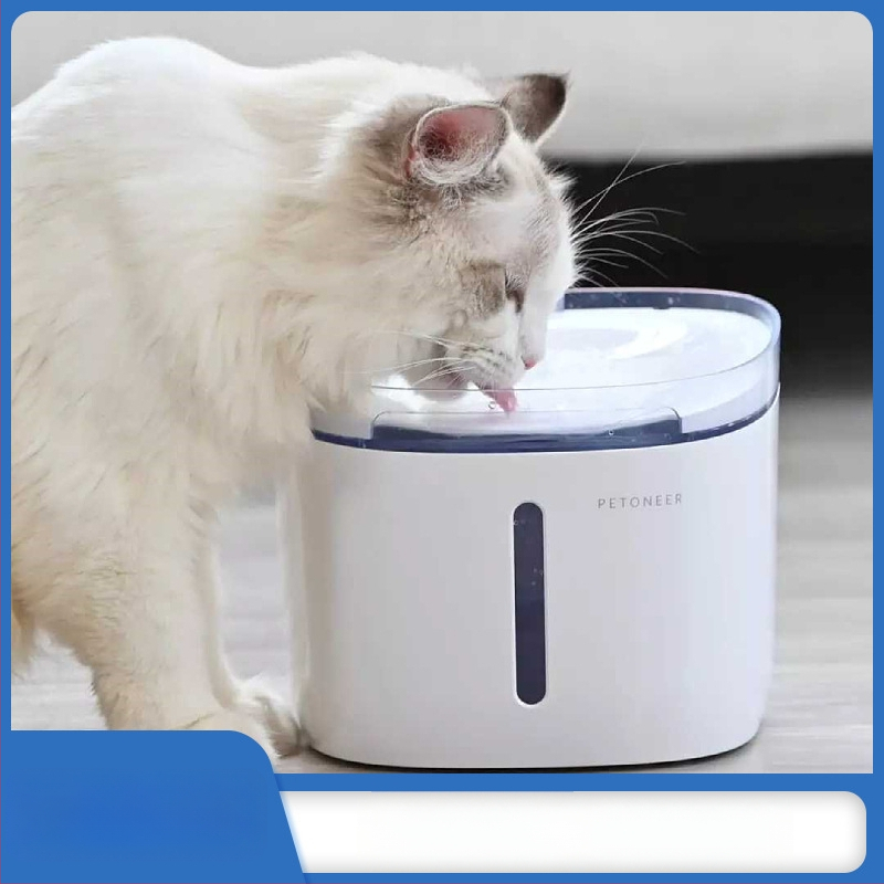 Pioneer умна поилка за домашни любимци с управление чрез мобилно приложение и автоматично филтриране и водна циркулация