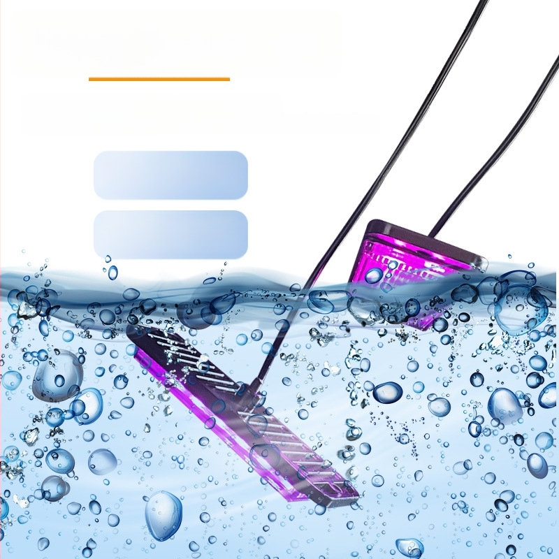 Universali krovininio automobilio grotelėms LED dienos žibintas su nuotolinio valdymo programėle | Medžiaga: guma | Įtampa: 12–24V | Modelis: nuotolinio valdymo programėlė | Suderinama su: 12–24V universalus