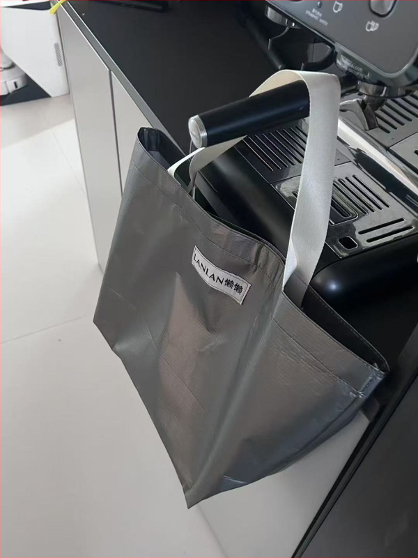 Dupani audinio pirkinių krepšiai su logotipo spauda – pritaikomi reklamos kampanijoms