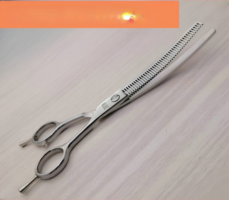 Foarfece de îngrijire a câinilor cu lame curbate pentru tunderea și modelarea blănii