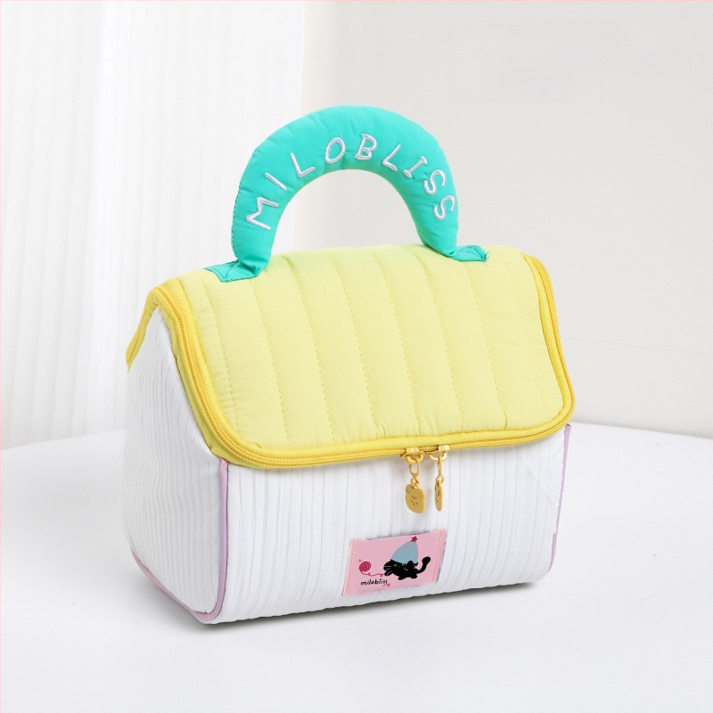 Geantă de machiaj cu design drăguț de casă mică, poliester, model anime, fără căptușeală, izolație, pliabilă (Poliester; Model anime; Fără căptușeală; Izolație; Pliabilă)