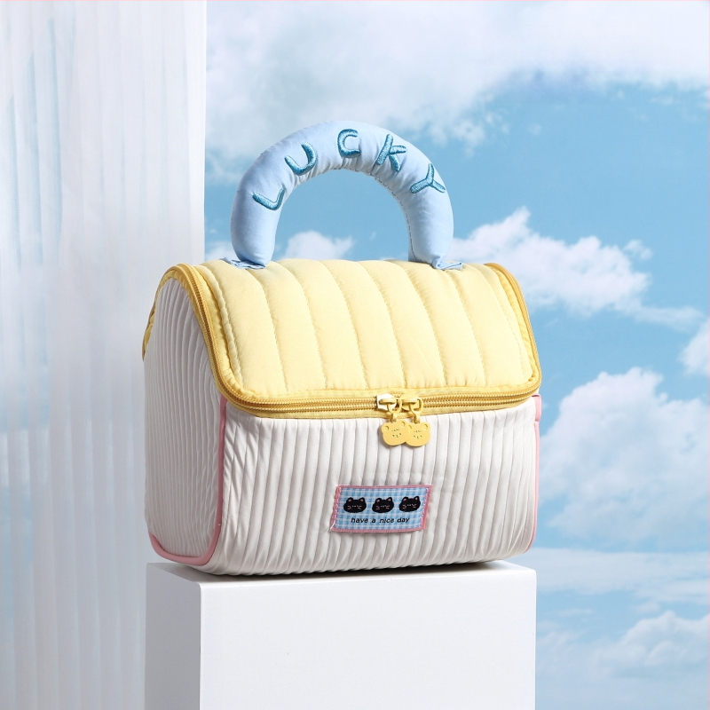 Geantă de machiaj cu design drăguț de casă mică, poliester, model anime, fără căptușeală, izolație, pliabilă (Poliester; Model anime; Fără căptușeală; Izolație; Pliabilă)