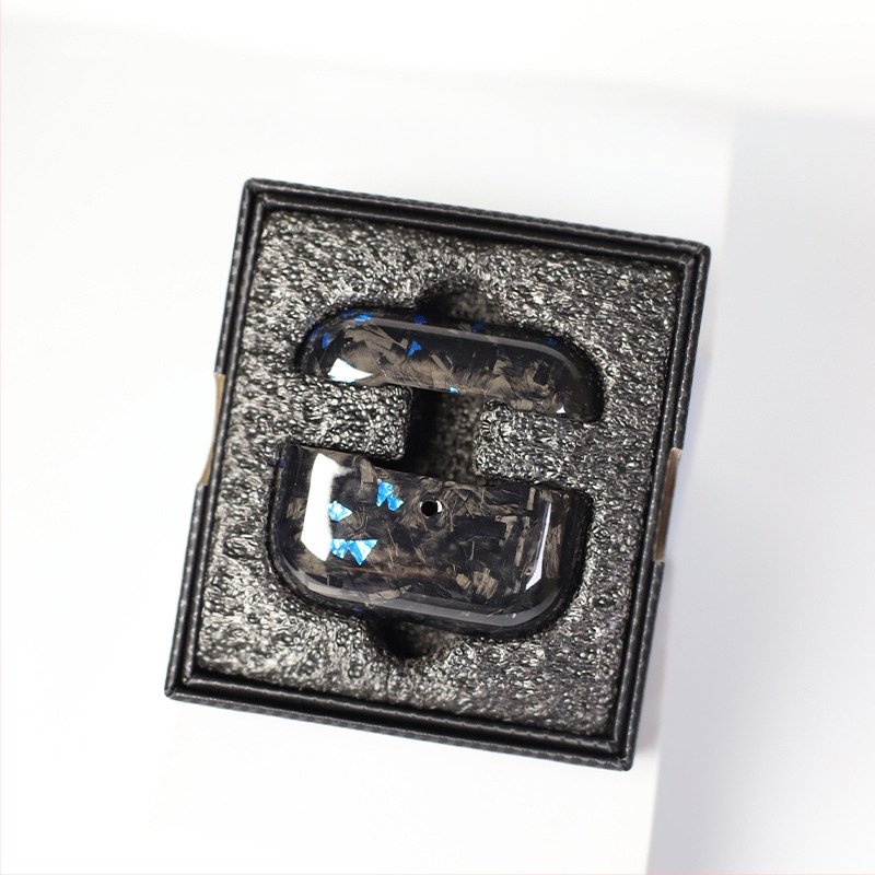 Aizsargkaste AirPods Pro 2. paaudzei un AirPods 3, ciets korpuss, oglekļa šķiedras kalums, rokdarbu pērles, pielāgošana pieejama