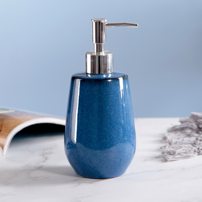 Άδεια φιάλη σαμπουάν με αντλία — μινιμαλιστικός σχεδιασμός; Υλικό: Άλλο; Στυλ: Σύγχρονη απλότητα; Λειτουργία: Λεπτομερής περιγραφή