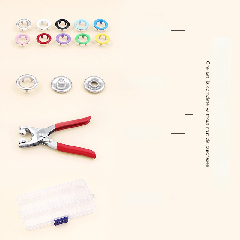 Комплект инструмент за монтаж на копчета с пет зъба – сплавен материал, пет зъб копче, за палта, дънки, ризи и панталони; опаковка 100 бр.