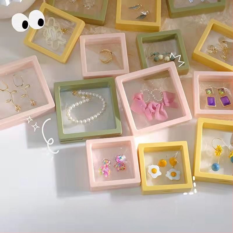 Unique papírból készült ékszerdoboz – kiállítási doboz, porvédett, pásztorális stílusú, ékszer rendező