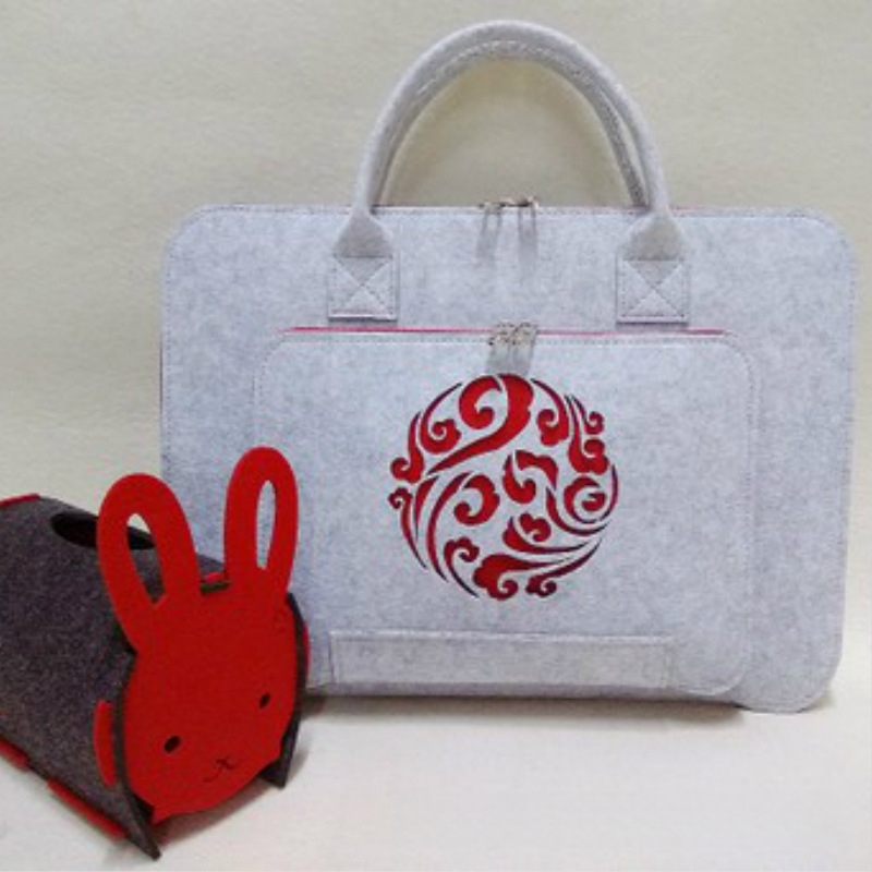 Фетрова чанта за лаптоп с цип, полиестерна подплата, модел по избор, устойчивост на износване и земетресение