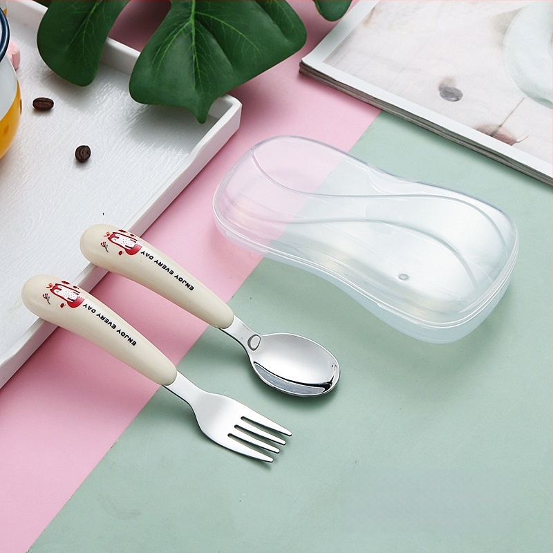 Gyerekeknek készült 304 rozsdamentes acél kanál- és villa készlet — hordozható evőeszközök karikatúra dizájnnal, tanuláshoz és otthoni használatra