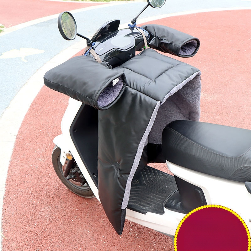 Vėjinė apsauga elektriniam paspirtukui su fliso pamušalu, storu PU medžiagą ir atskirais odiniai kojų apsaugos