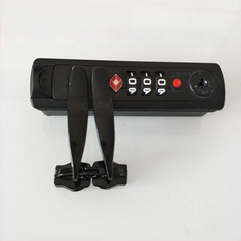 Užsegimo galvutė su išlenktu ašmeniu ir skylėmis – krepšių priedai, prekės kodas: Tfglo%%j # Lznj # Yj # Lznlznfg, 2024 m. pavasaris