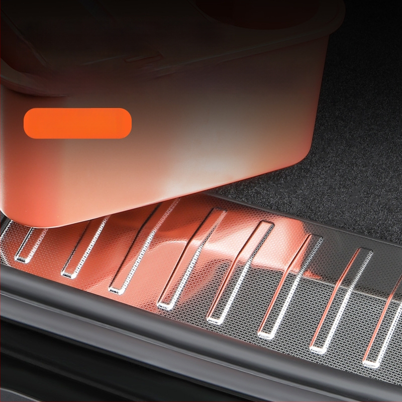 Durvju praga komplekts Chery Fengyun T11 — Metāla konstrukcija, Ietver sagaidīšanas pedāli un aizmugurējo aizsargu, Bez pielāgošanas