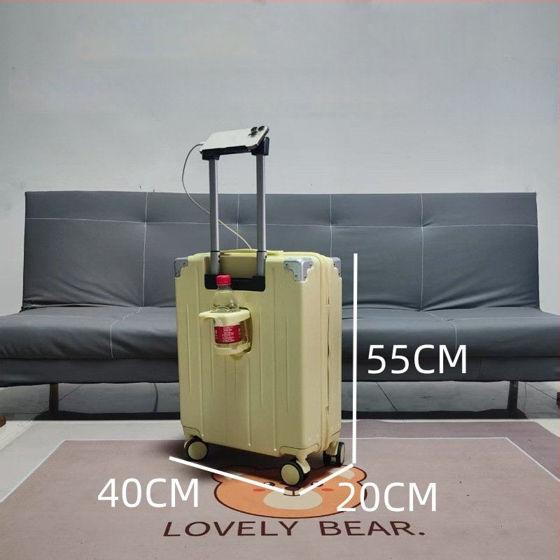 Куфар за ръчен багаж с ABS+PC материал, USB порт, универсални колела, тегло 3,5 кг, отваряне с цип