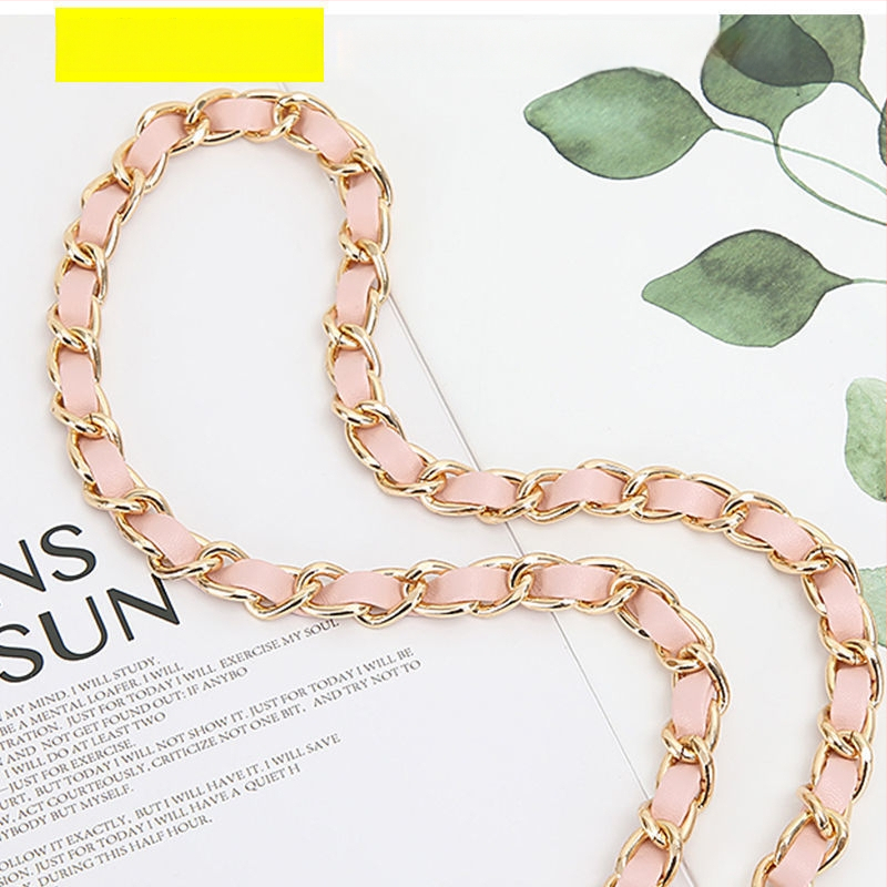 Ремък за чанта през рамо със метална верига, кожено портмоне и малък картодържател, аниме дизайн (Зима 2023)