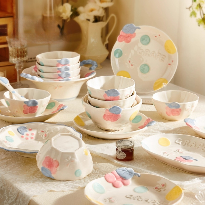 Kerámia étkészlet Magnesium Union – kézzel festett karikatúra dizájn, kerek alak, mikrohullámú sütőben is használható