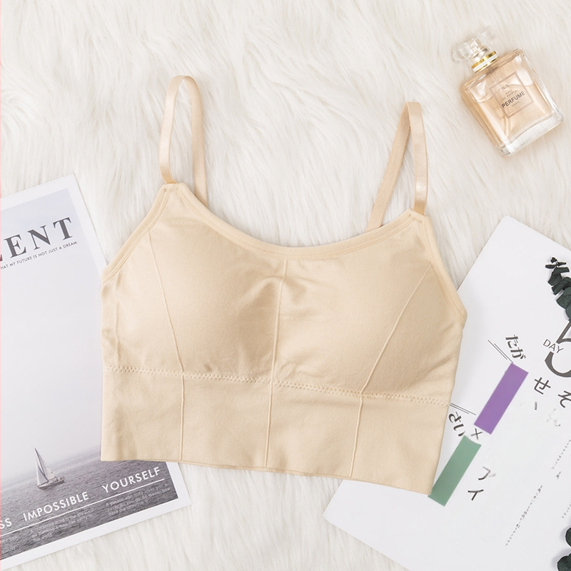 Безшевен потник бюстгальтер за млади жени – 3/4 чашка, тънък формован чашка, 70–80% полиестер, диша, комфорт, защита от изпъкване, красива гръбна част