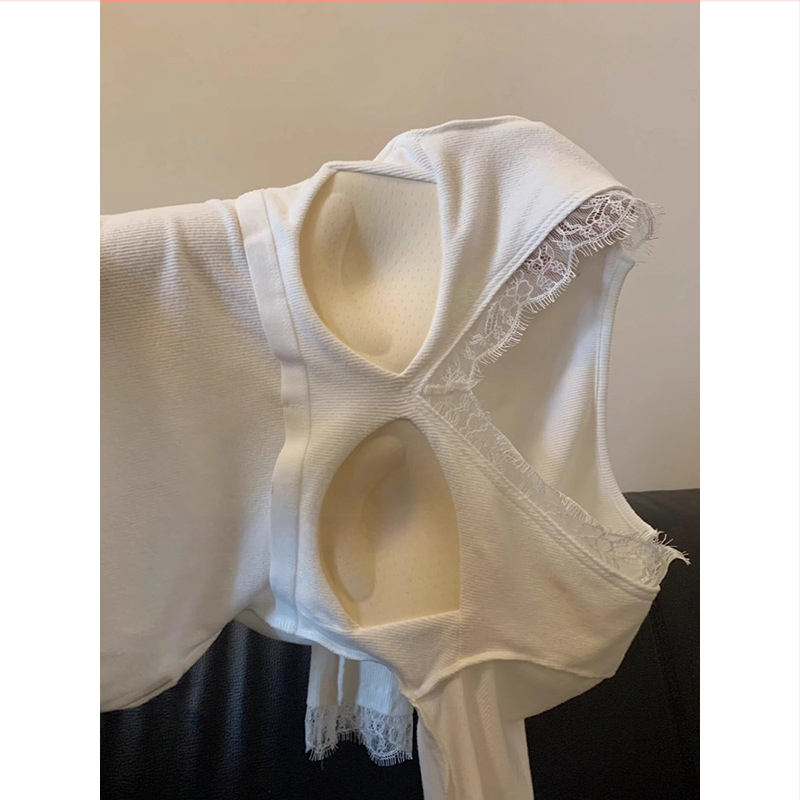 Γυναικεία μακρυμάνικη μπλούζα εσωτερική με δαντελένιο forκά, βαμβάκι-βισκόζη, μονόχρωμη, κεντημένη, χαλαρή εφαρμογή, Άνοιξη 2025