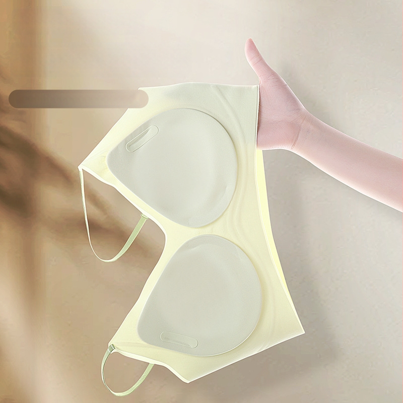 Push-Up бюстгальтер с мека поддръжка, събиране на страничните гърди, чашки латекс 3/4, нейлонов плат, фиксирани двойни презрамки
