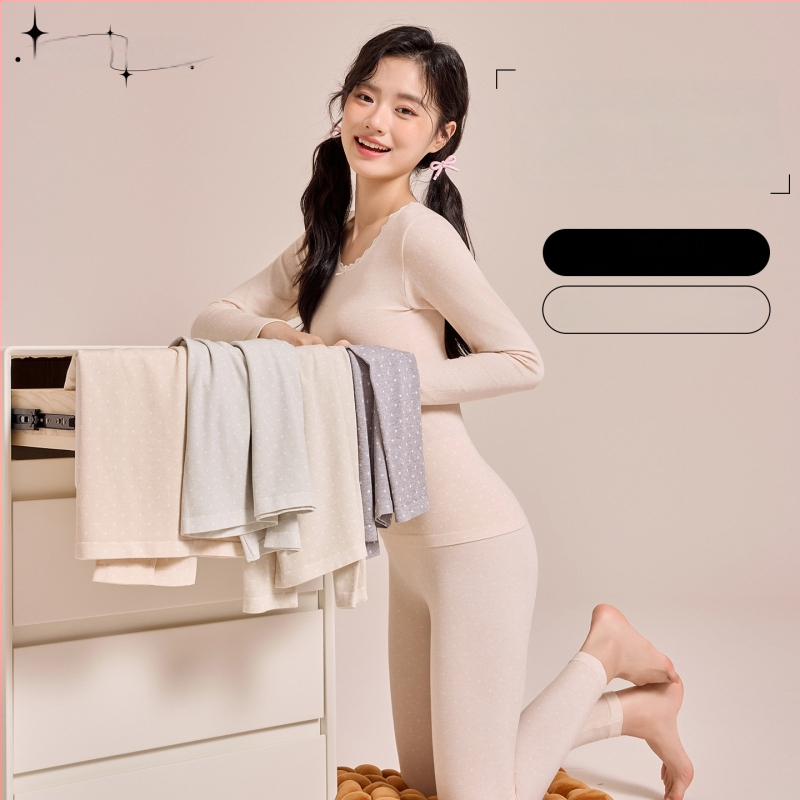 Γυναικείο σετ φθινοπωρινών πλεκτών (πουλόβερ με δαντέλα σε στρογγυλή λαιμόκοψη + παντελόνες) από Cupro ίνες, διαπνέον, αντιβακτηριακό, 200 g/m², 78.8% Cupro, μπορεί να φορεθεί εξωτερικά