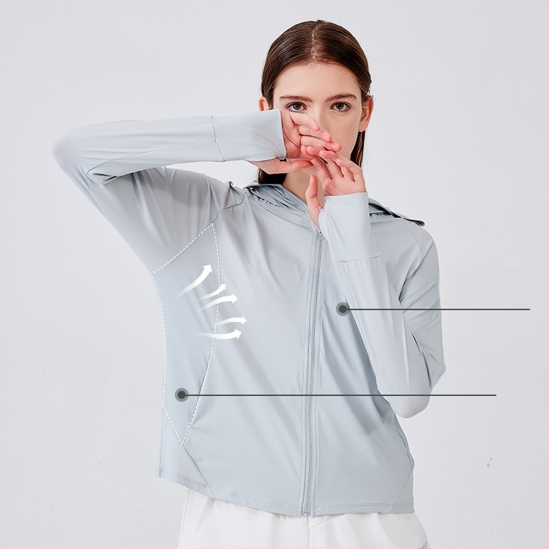 Jachetă cu glugă din mătase de gheață pentru protecția solară — ultra-ușoară, uscare rapidă, respirabilă, UPF50+