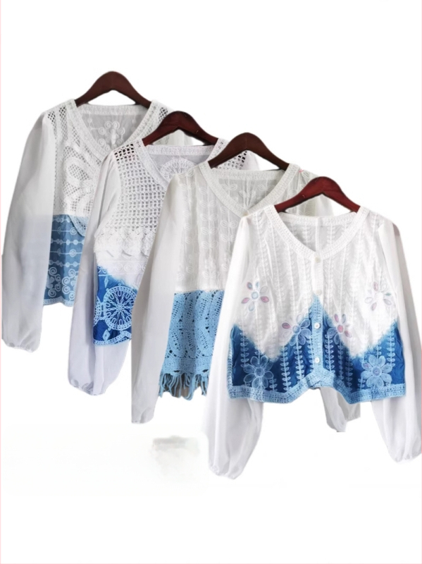 Csipkés kardigán etnikus stílusban, V-nyakú, harang alakú ujjak, anyag Tencel Lyocell, karcsúsított szabás