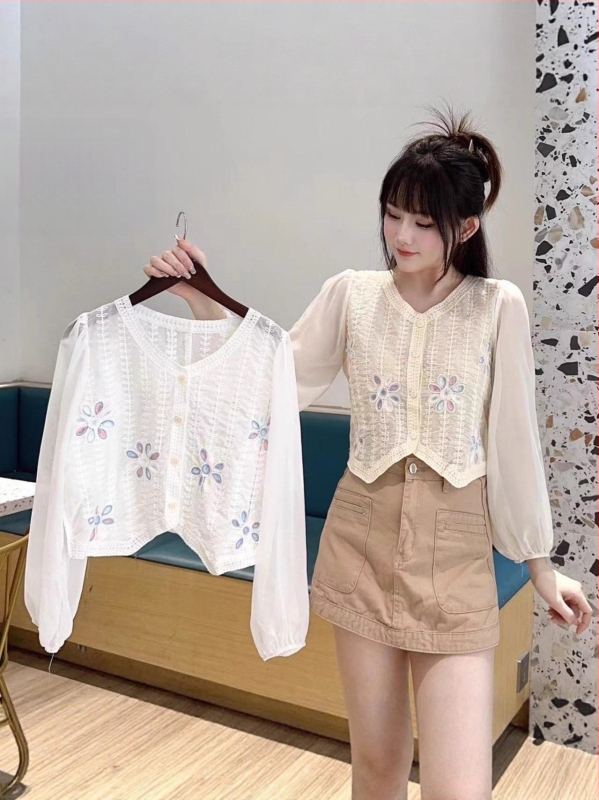 Csipkés kardigán etnikus stílusban, V-nyakú, harang alakú ujjak, anyag Tencel Lyocell, karcsúsított szabás