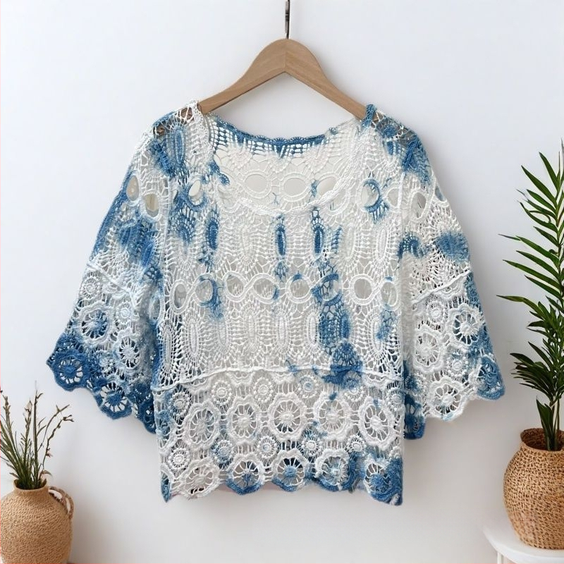 Csipkés kardigán etnikus stílusban, V-nyakú, harang alakú ujjak, anyag Tencel Lyocell, karcsúsított szabás