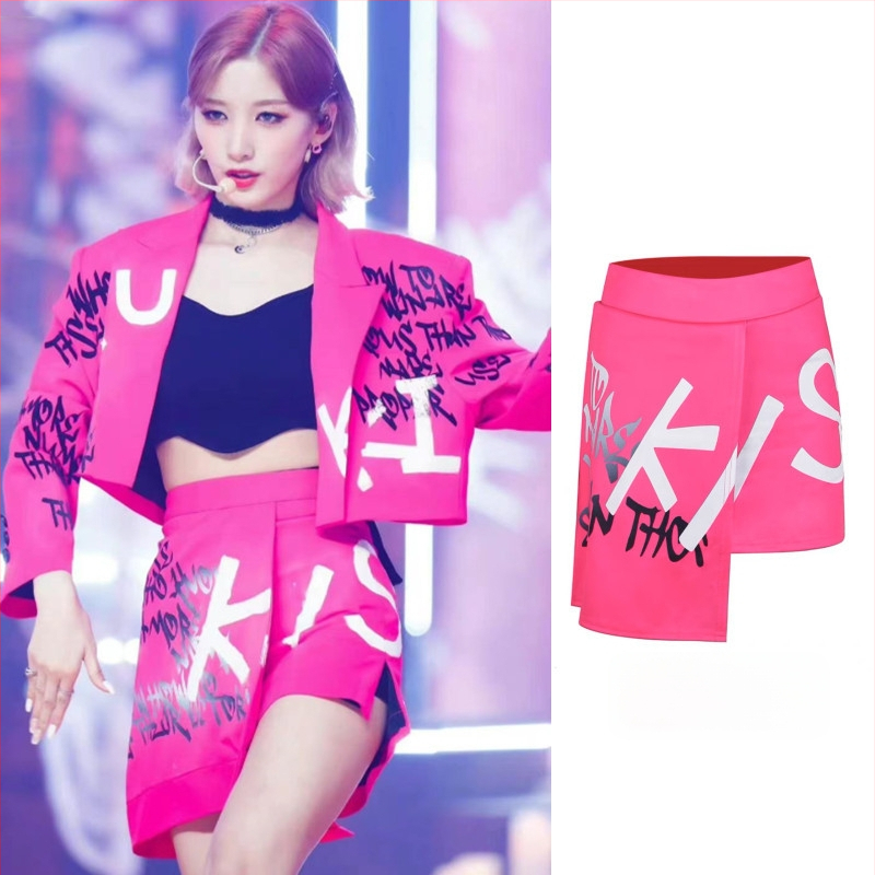 Costum de scenă pentru grupul K-pop feminin, jazz hip-hop, material din bumbac, conținut 80-90% bumbac, lansare primăvară 2025, stil: hip-hop, tip stil: japonez/koreean liber