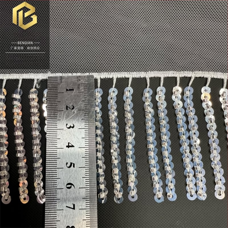 Латинска танцова пола с мрежеста материя, мъниста тръбички и пискюлна дантела за сценични изпълнения и танц с корем