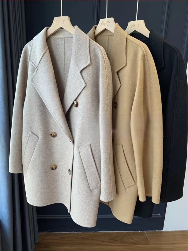 Palton din tweed reversibil pentru femei, amestec cașmir-lână (cașmir <30%, lână 80–90%), toamnă 2024.