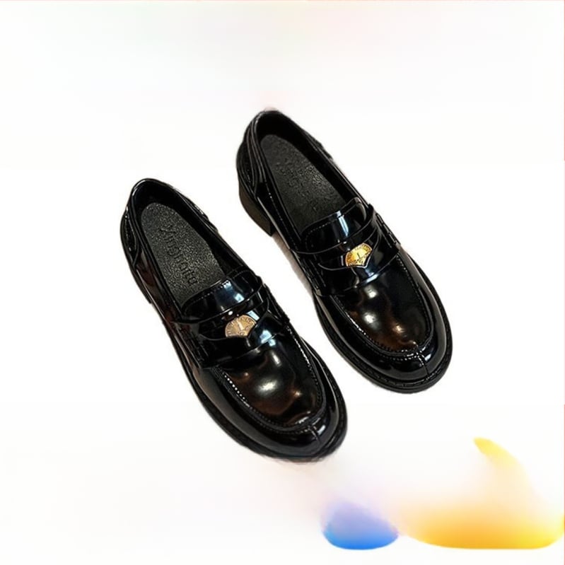 Дамски лофери от телешка кожа с кръгъл нос, нисък горен кант, гумена подметка, подплата от свинска кожа, дебел ток 3–5 см, британски стил