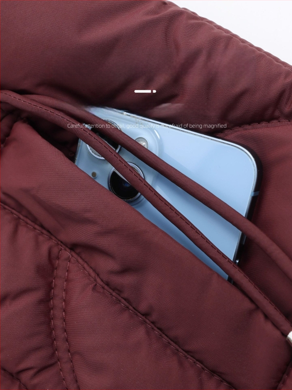 Γυναικείο χειμερινό μπουφάν με γέμισμα από πούπουλα και βαμβάκι, κουκούλα, πυκνή μόνωση, εξωτερικό πολυεστερικό ύφασμα (95%+ πολυεστέρας).