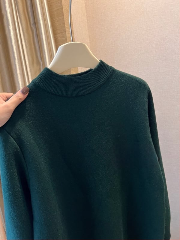 Fleece-pleteni bazni top s kapuljom i polutorkom, dugi rukavi, jednobojni uzorak; tkanina: vunena mješavina s poliestrom