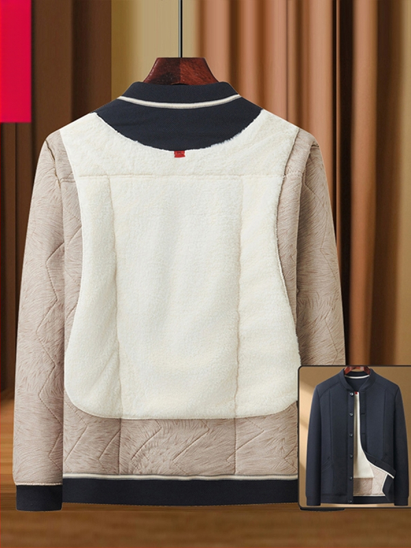 Vyrinė žiemos striukė iš poliesterio su fliso uždaila, gobtuvas, ilgomis rankovėmis, užtrauktiniais kišenėmis, įprasto ilgio, Žiema 2025