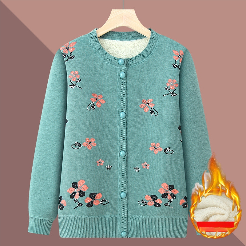 Žieminis kardiganas senjorams — polieteris, fliso pamušalas, ilgomis rankovėmis, laisvas kirpimas, užsegimas mygtukais