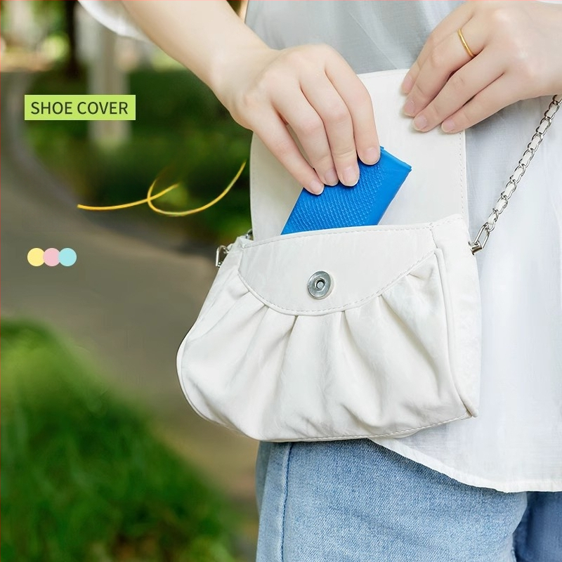 Acoperitoare impermeabile pentru pantofi din latex (Material: Latex; De unică folosință: Da; Logo imprimat: Da; Stil: Minimalist)