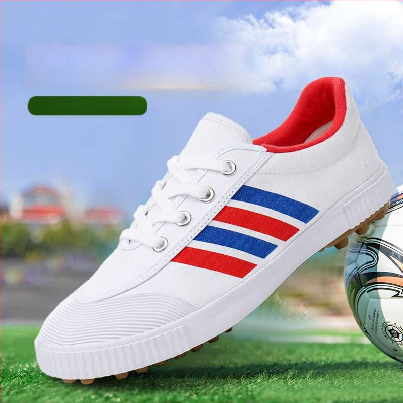 Futbolo bateliai su anti-slip ir atsparumu dilimui, viršus medvilninis, vidutinio aukščio, gumos padas