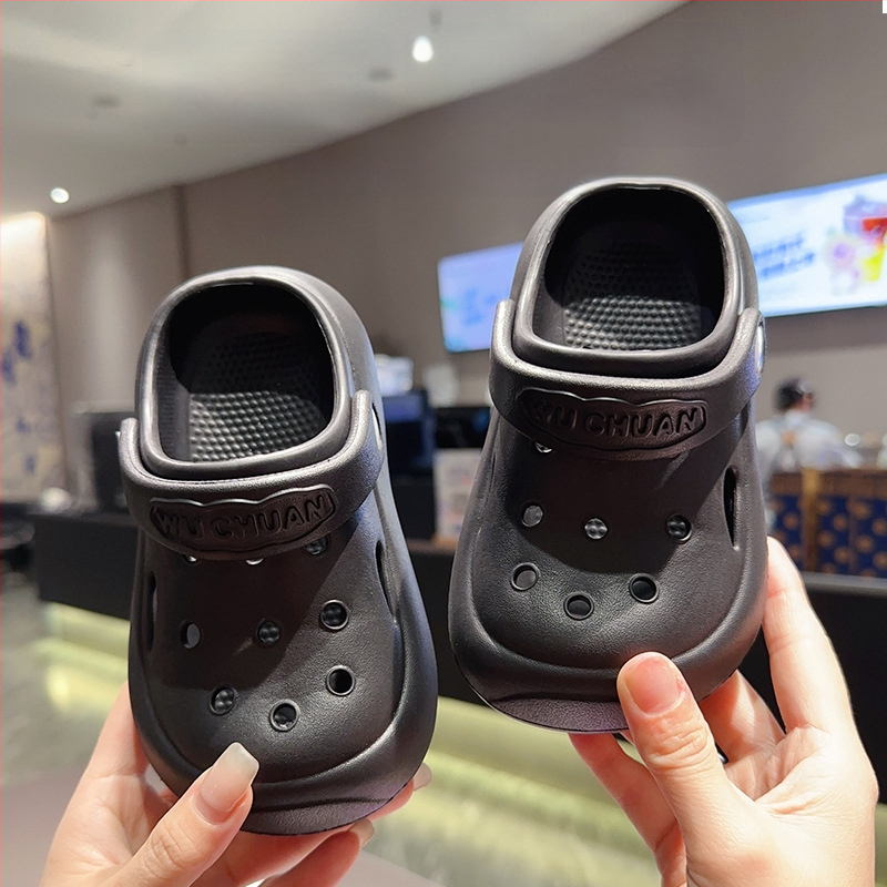 2025 nove dječje Crocs-stil cipele s rupicama, protuklizne, antibakterijske, za unutarnju upotrebu