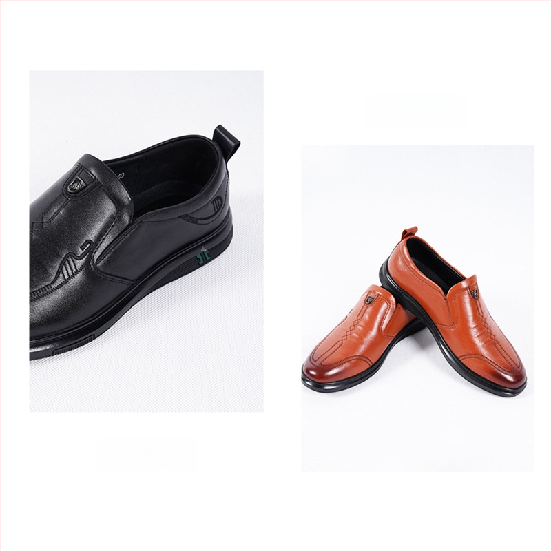 Vyriniai odiniai batai, pirmosios sluoksnio karvės odos, vidinis pamušalas iš pirmosios kiaulienos odos, gumos padas, apvalus pirštas, žemas viršus, minimalistinis stilius