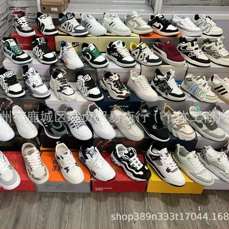 Vyriski platforminiai batai, viršus iš Super Fiber, viduje tinklas, padas iš gumos, užsegimas raišteliais, žemas viršus, apvalus pirštas, kulno aukštis 3–5 cm, kvėpuojančios ir atsparios slydimui