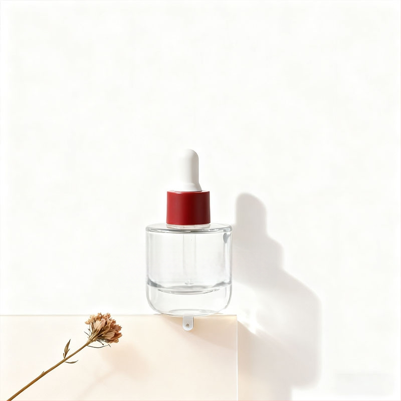 Μπουκάλι σταγονόμετρο από φυσητό γυαλί με κυλινδρικό επίπεδο ώμο για αιθέριο έλαιο; φινιρίσματα επιφάνειας: ψεκασμός επίστρωσης, θερμή σφράγιση, ηλεκτροπλατίωση; διαθέσιμες επιλογές προσαρμογής.