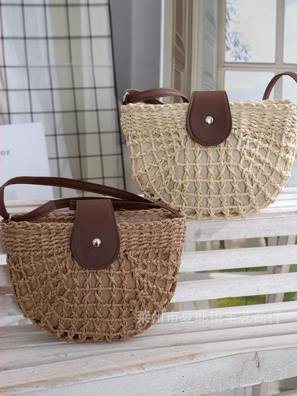 Ženska ljetna slamnat torba – pleteni plažni crossbody, polukružni oblik, srednje veličine