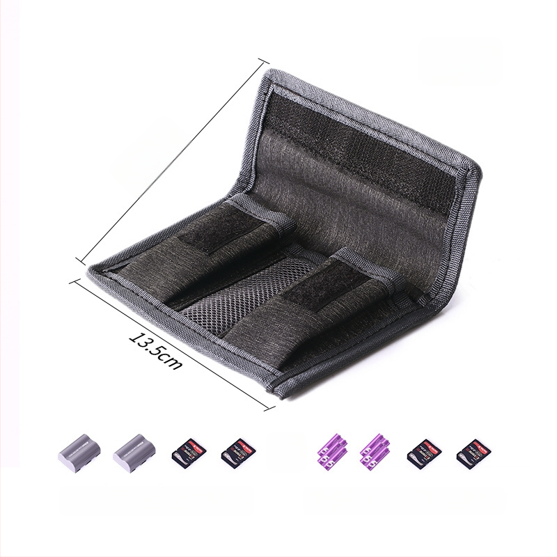 Kamerához való akkumulátortároló táska, Silis anyag, 4 db akkumulátor kapacitás, AA akkumulátorokkal kompatibilis, tömeg 50 g