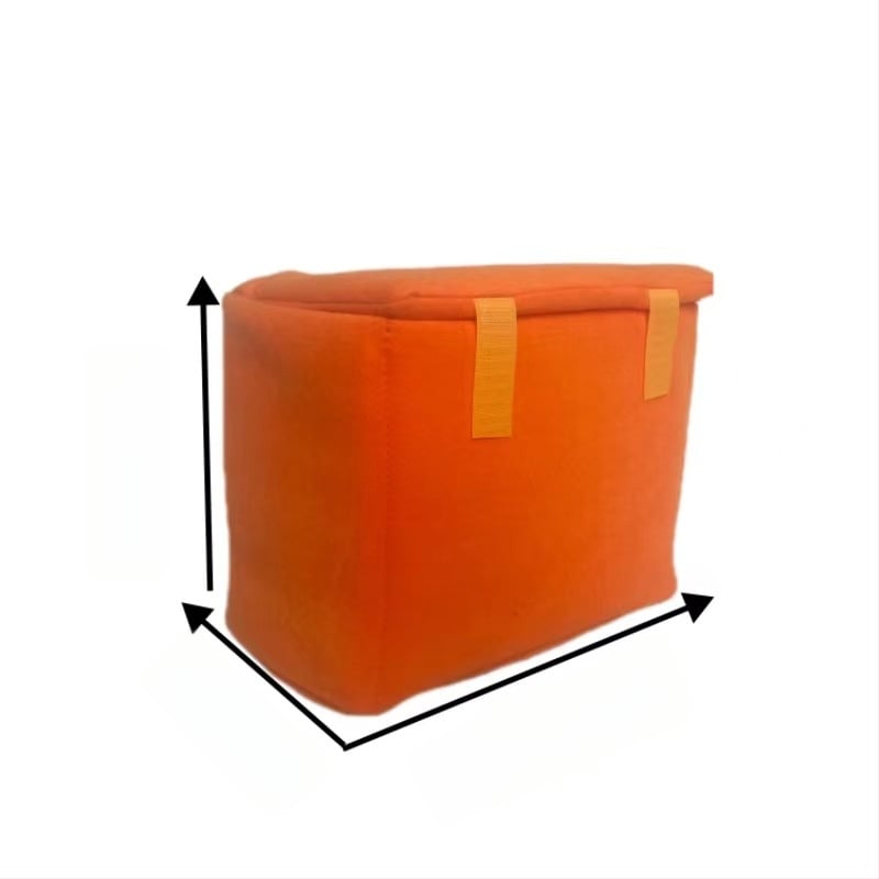 SLR fényképezőgép-táska, ütés- és esésálló kivitel, poliészterből, velúr bélés, stílus: clutch/szabadidős utazás